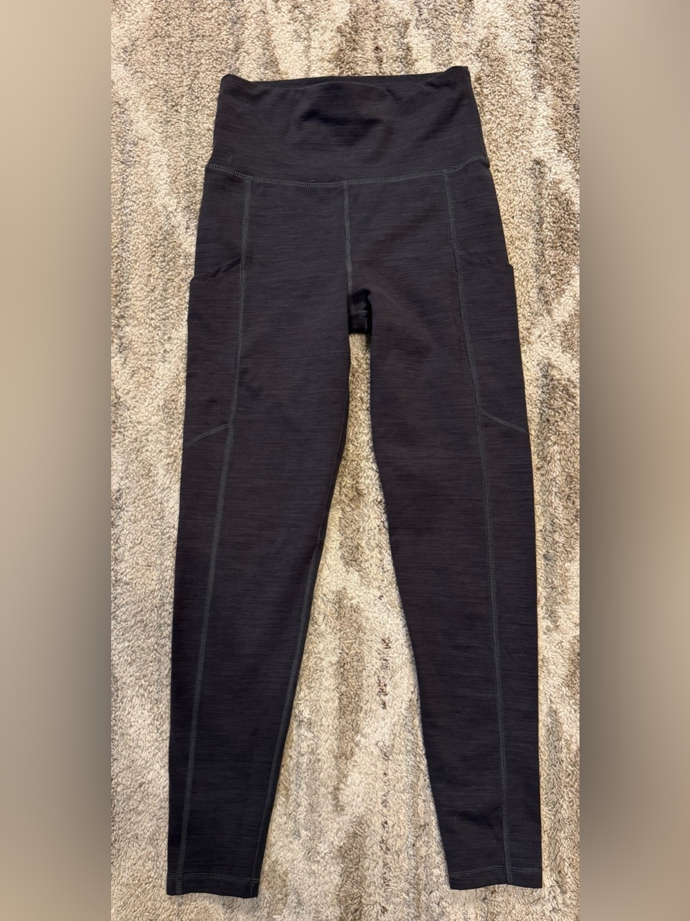 American Eagle Outfitters Black Active Leggings with Side Pockets